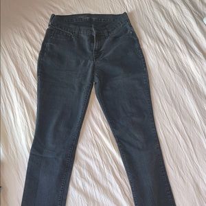 Old Navy black sweetheart Jeans size 8